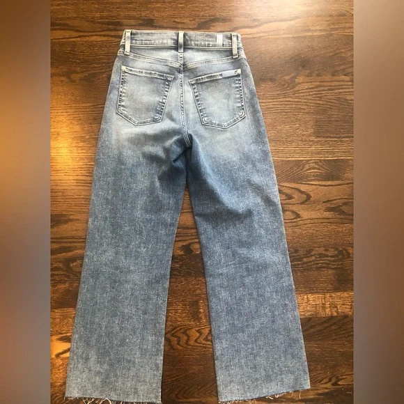 COPY - 7 For All Mankind Cropped Alexa Denim. Size 24. Excellent condition! - Picture 8 of 9